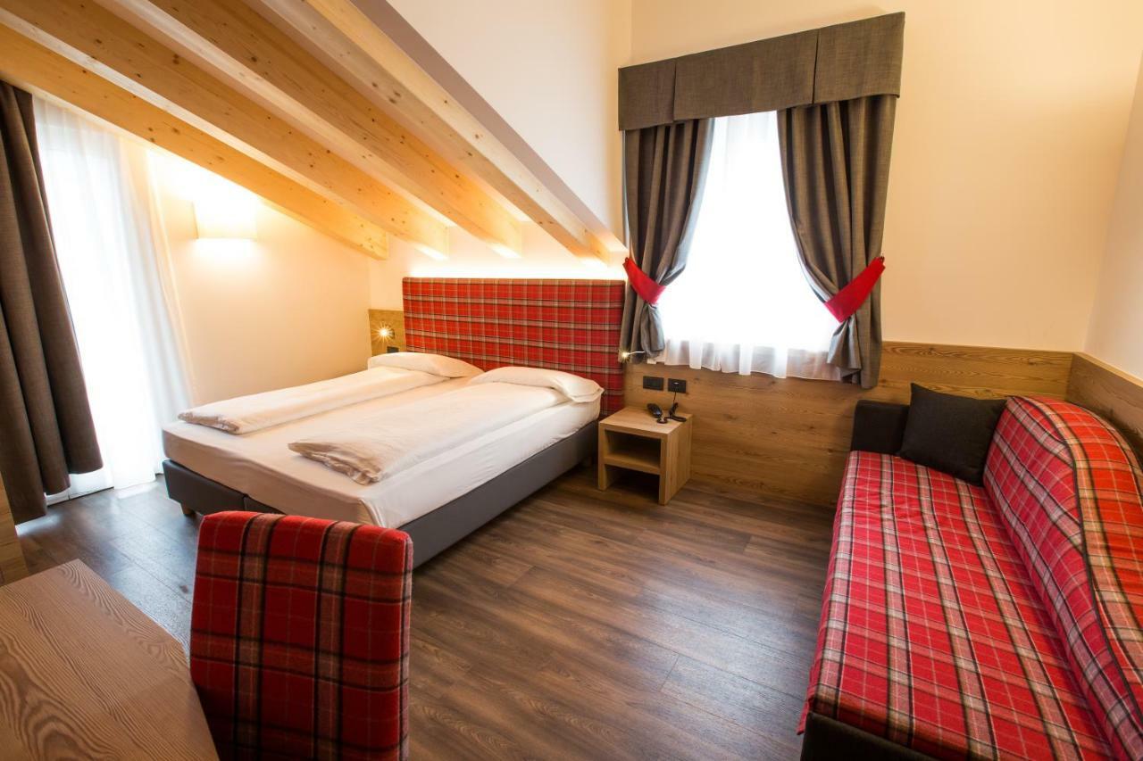 Sassdei My Active Suite Hotel Andalo Bagian luar foto
