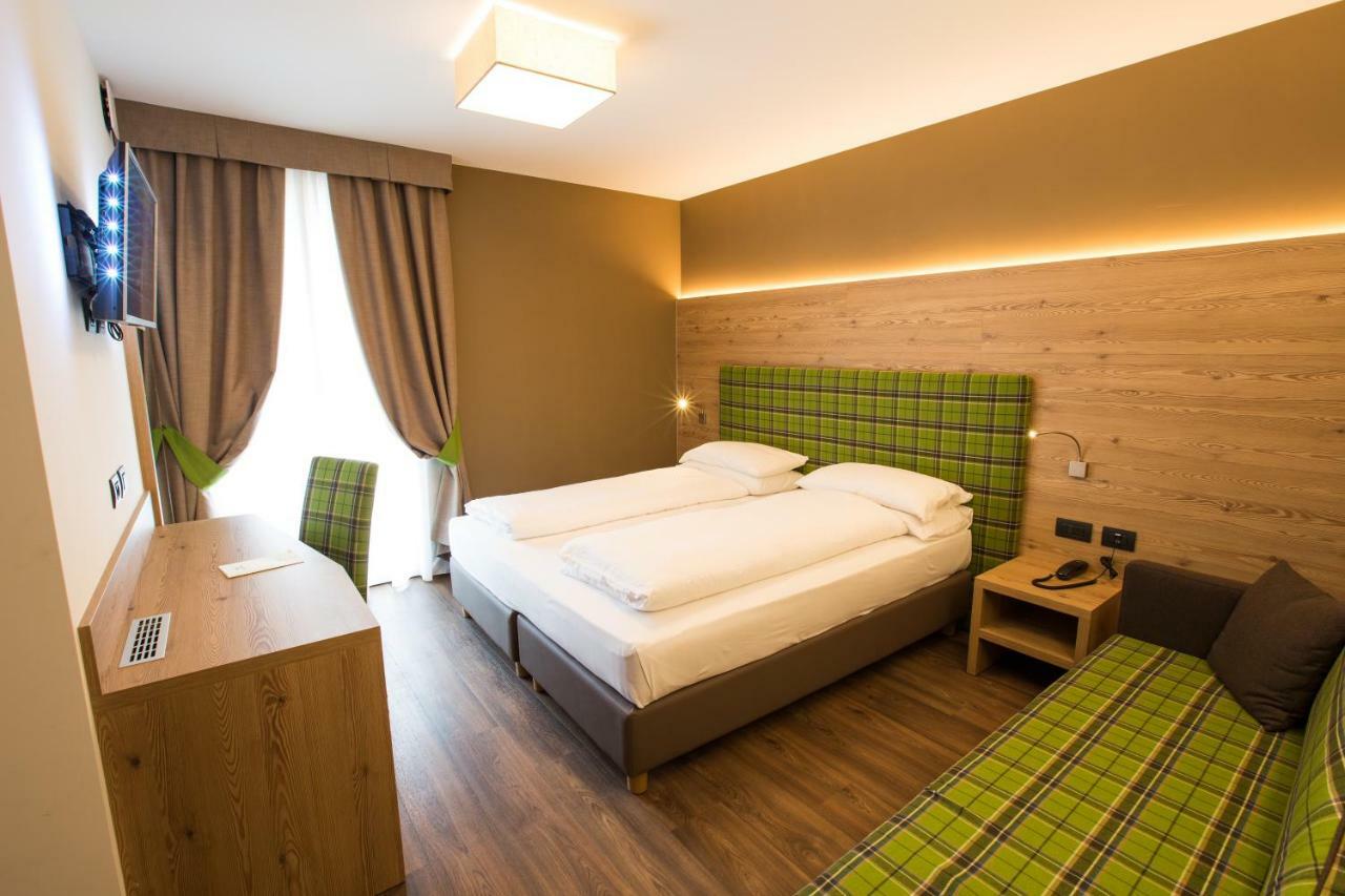Sassdei My Active Suite Hotel Andalo Bagian luar foto