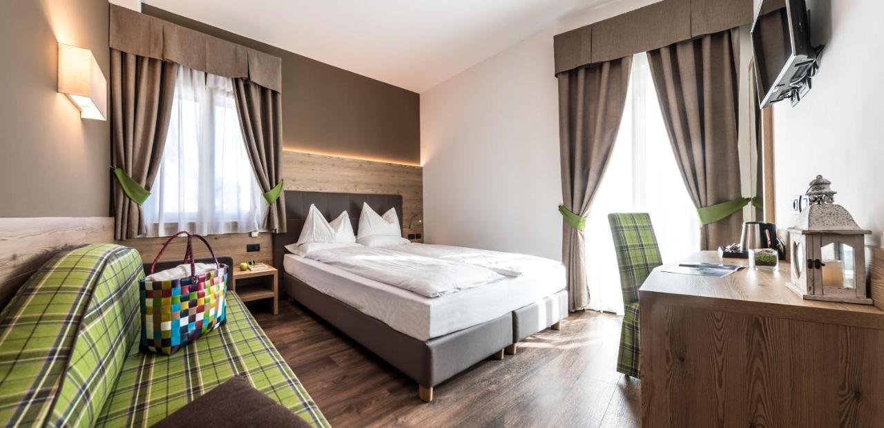 Sassdei My Active Suite Hotel Andalo Bagian luar foto
